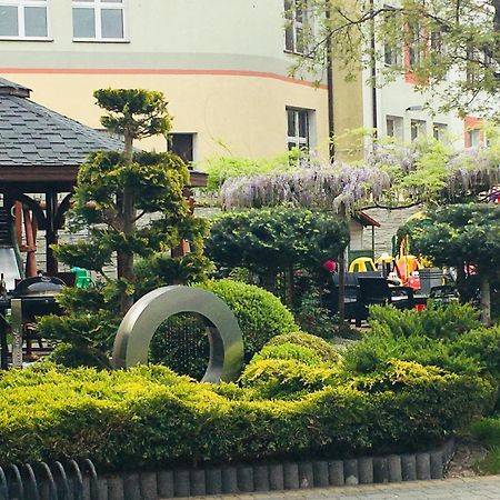 Apartamenty I Pokoje „Pod Jedynka” Konstantynów Łódzki Extérieur photo