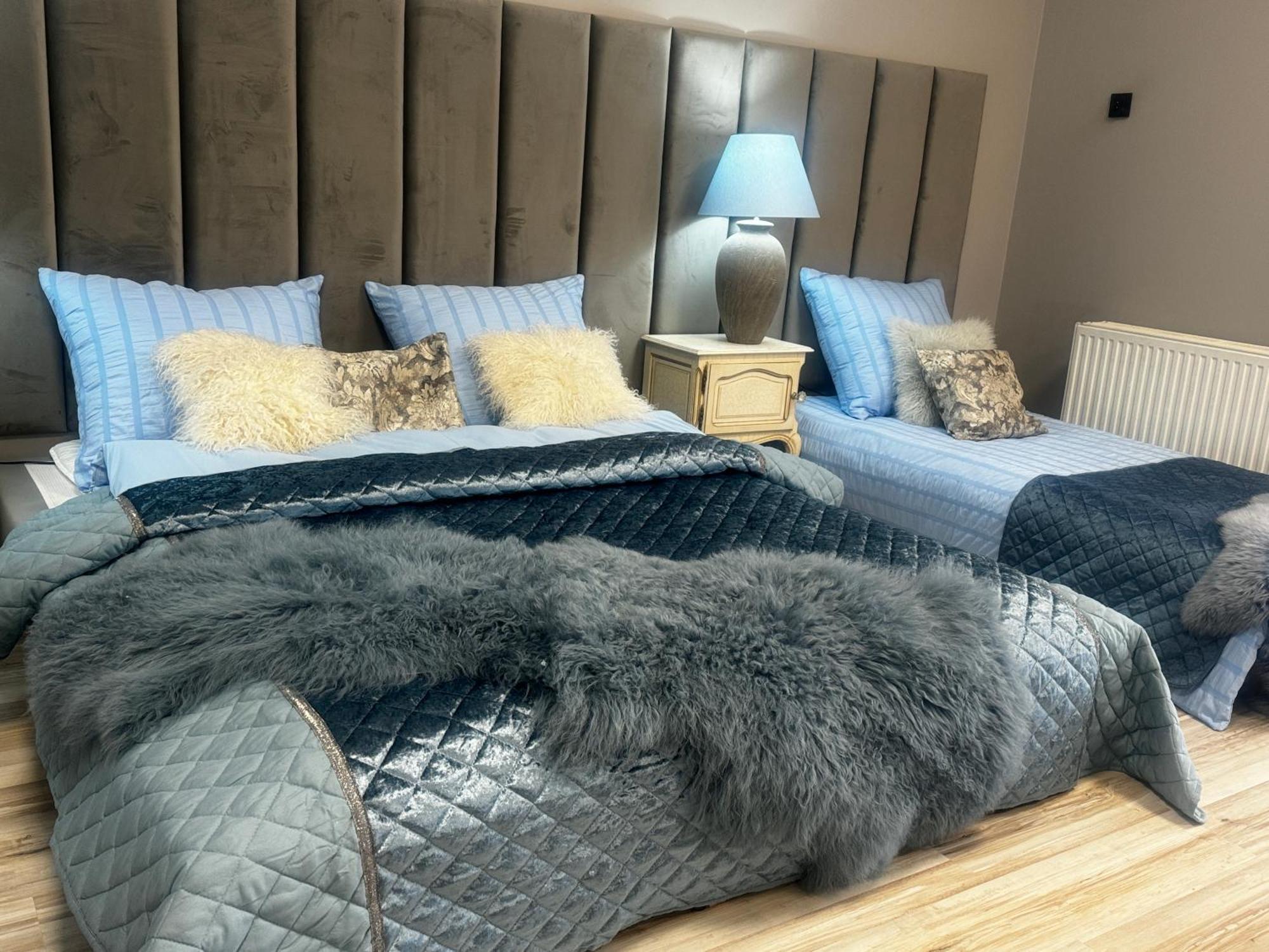 Apartamenty I Pokoje „Pod Jedynka” Konstantynów Łódzki Extérieur photo