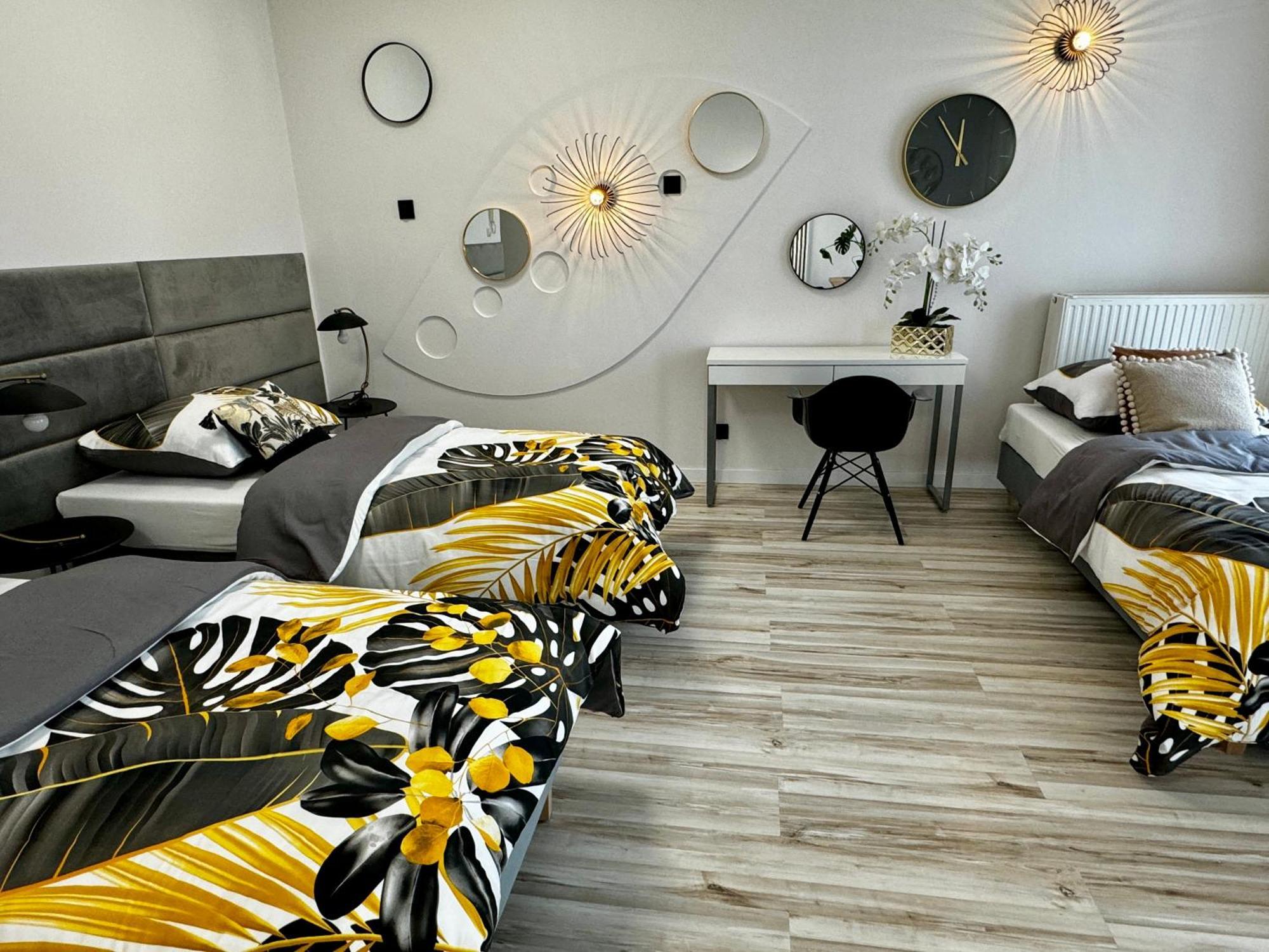 Apartamenty I Pokoje „Pod Jedynka” Konstantynów Łódzki Extérieur photo