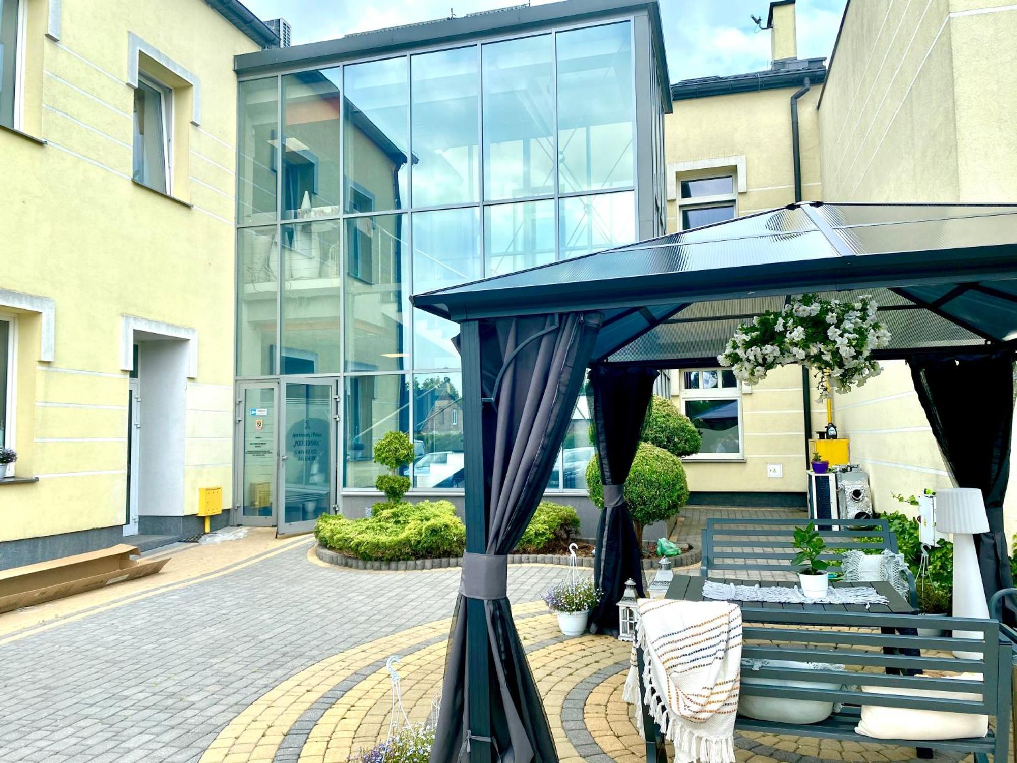 Apartamenty I Pokoje „Pod Jedynka” Konstantynów Łódzki Extérieur photo
